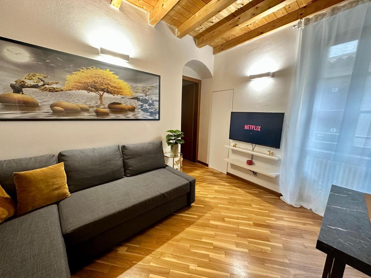 Stella Apartment Center Bergamo Eksteriør billede